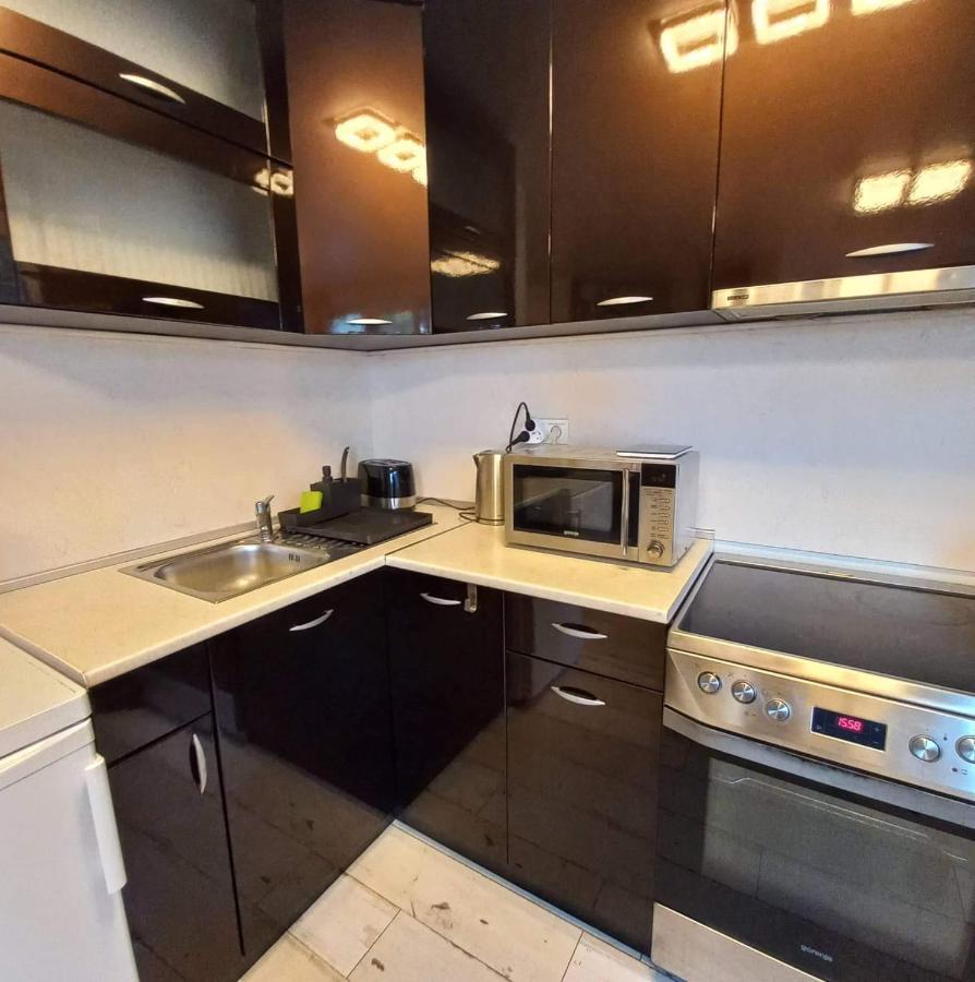Saint Nicholas Varna Lovely 2 Bedroom Apartment With Sunny Garden Exterior photo